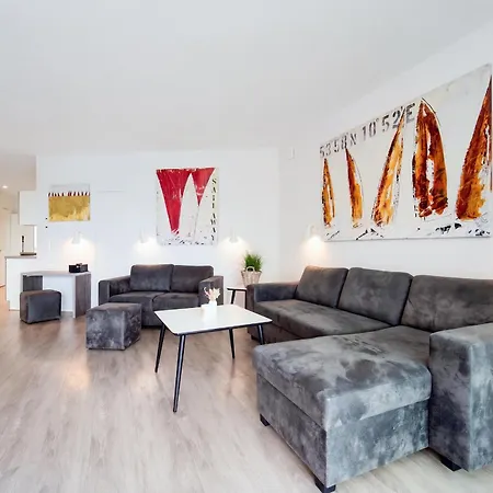 Lägenhet Promenadenvilla 23 07 *